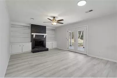 432 Rock Meadow Drive, Stone Mountain, GA 30088 - Photo 11