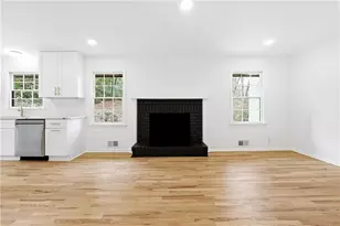 2520 Overlook Way NE, Atlanta, GA 30345 - Photo 9