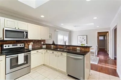 2316 Elmwood Drive SE, Atlanta, GA 30339 - Photo 17