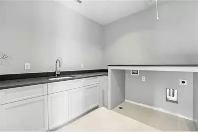 825 Kenry Court, Atlanta, GA 30342 - Photo 35