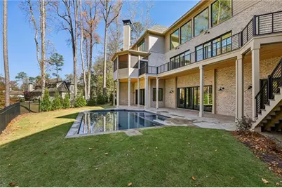 825 Kenry Court, Atlanta, GA 30342 - Photo 47