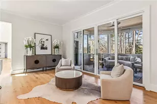 825 Kenry Ct, Atlanta, GA 30342 - Photo 17