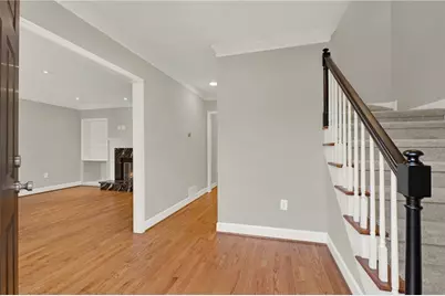 935 Lenox Hill Court NE, Atlanta, GA 30324 - Photo 3