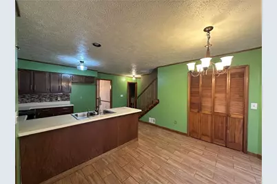 2439 Fair Oaks Drive, Jonesboro, GA 30236 - Photo 7