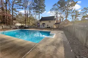 7 Barrington Ct, Sharpsburg, GA 30277 - Photo 5