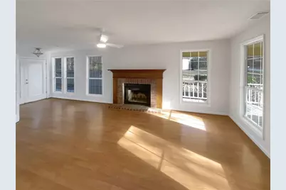 7 Barrington Court, Sharpsburg, GA 30277 - Photo 3