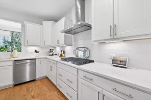 7277 Maple Brook Ln, Flowery Branch, GA 30542 - Photo 31