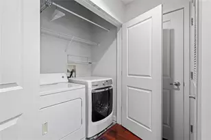 250 Pharr Rd NE, Atlanta, GA 30305 - Photo 21