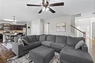 285 Paces Dr, Lithia Springs, GA 30122 - Photo 5