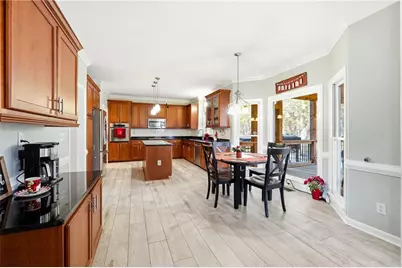 3800 Glen Ian Drive, Loganville, GA 30052 - Photo 5