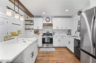 2948 Bay Berry Dr SW, Marietta, GA 30008 - Photo 9