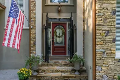 2819 Point Overlook, Gainesville, GA 30501 - Photo 5