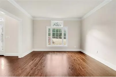 810 Deep Lake Drive NW, Kennesaw, GA 30144 - Photo 7