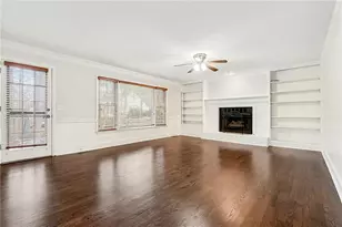 810 Deep Lake Dr NW, Kennesaw, GA 30144 - Photo 17