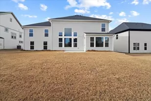 247 Clear Lk Pkwy, Hoschton, GA 30548 - Photo 3