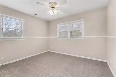 558 Dorsey Circle SW, Lilburn, GA 30047 - Photo 17