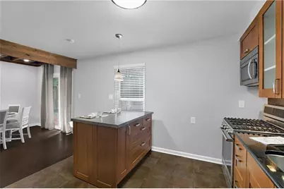 946 Bobcat Court SE, Marietta, GA 30067 - Photo 7