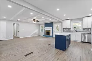 120 Kings Ct, Lawrenceville, GA 30044 - Photo 5