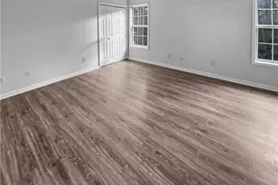 5910 Shadewater Dr, Cumming, GA 30041 - Photo 9