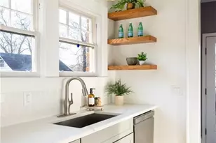 557 Manford Rd SW, Atlanta, GA 30310 - Photo 15