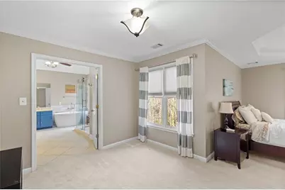 1023 Hawk Creek Trail, Lawrenceville, GA 30043 - Photo 25