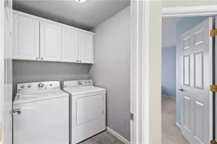 1023 Hawk Creek Trail, Lawrenceville, GA 30043 - Photo 21