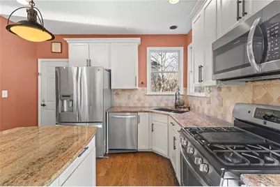 1023 Hawk Creek Trail, Lawrenceville, GA 30043 - Photo 11