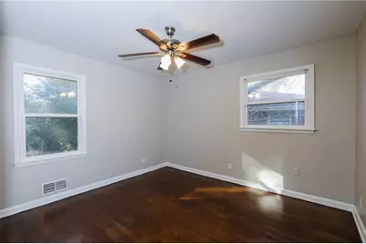 4572 Campbellton Road SW, Atlanta, GA 30331 - Photo 17