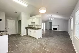 510 Heathgate Dr, Lawrenceville, GA 30044 - Photo 15