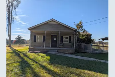 240 Benedict Loop, Cedartown, GA 30125 - Photo 1