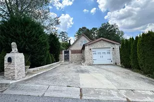 940 Bobcat Ct SE, Marietta, GA 30067 - Photo 3