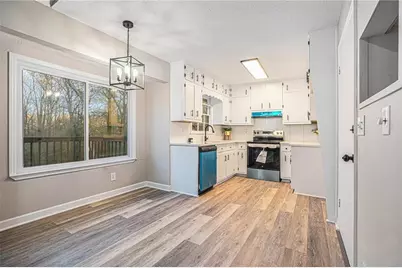 2912 Hickory Trail, Snellville, GA 30078 - Photo 7