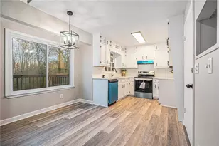 2912 Hickory Trail, Snellville, GA 30078 - Photo 7