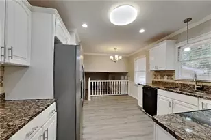 4197 Wellington Hills Ln, Snellville, GA 30039 - Photo 7