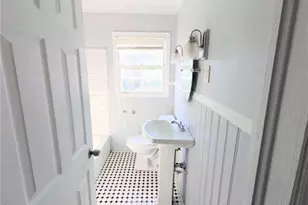 1960 Taylor Ave, East Point, GA 30344 - Photo 13