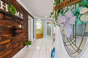 1362 Craig Dr, Sugar Hill, GA 30518 - Photo 5