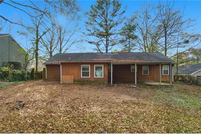 1252 Sherwood Drive, Norcross, GA 30093 - Photo 9