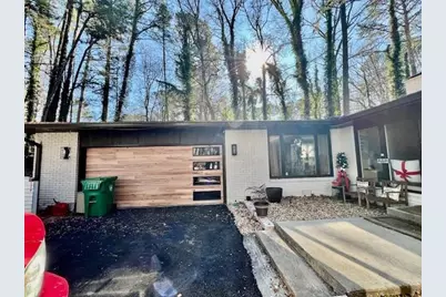 6068 Dee Court, Stone Mountain, GA 30087 - Photo 7