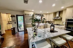 6068 Dee Ct, Stone Mountain, GA 30087 - Photo 15