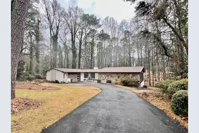 6068 Dee Court, Stone Mountain, GA 30087 - Photo 55