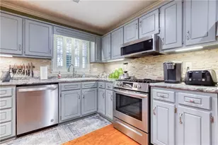 770 Hunters Ln, Loganville, GA 30052 - Photo 17