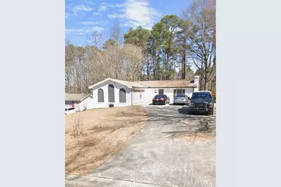 820 Howard Court SW, Mableton, GA 30126 - Photo 1