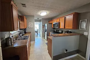 105 Queensland Ln, Covington, GA 30016 - Photo 7