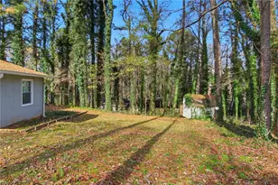 2007 Vicksburg Trail, Woodstock, GA 30189 - Photo 23