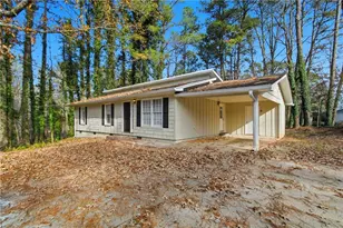 2007 Vicksburg Trail, Woodstock, GA 30189 - Photo 3