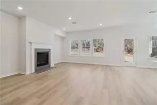 7225 Lyric St, Fairburn, GA 30213 - Photo 11