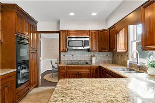 3011 Castleton Way, Marietta, GA 30062 - Photo 13