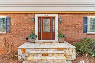 3011 Castleton Way, Marietta, GA 30062 - Photo 3