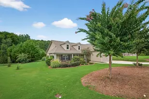 445 Katherine Dr, Jefferson, GA 30549 - Photo 3