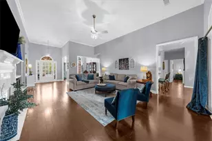 1847 Shaker Falls Ln, Lawrenceville, GA 30045 - Photo 5